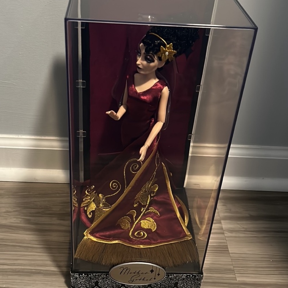 Disney villains designer doll- Mother Gothel